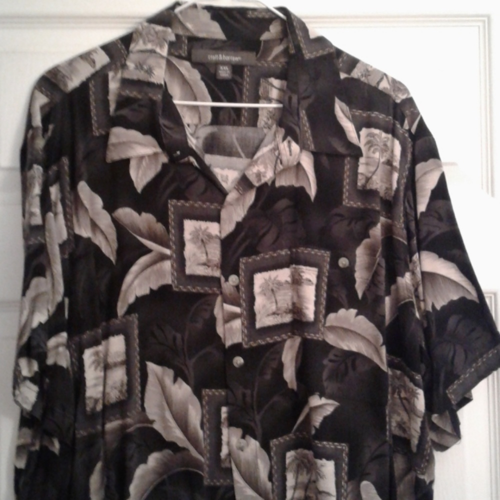 Short sleeve leisure shirt